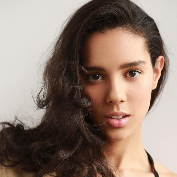 Meet your Posher, Kassandra - Picture 1 of 1